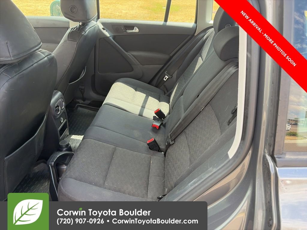 Used 2014 Volkswagen Tiguan S AWD/4WD image 11