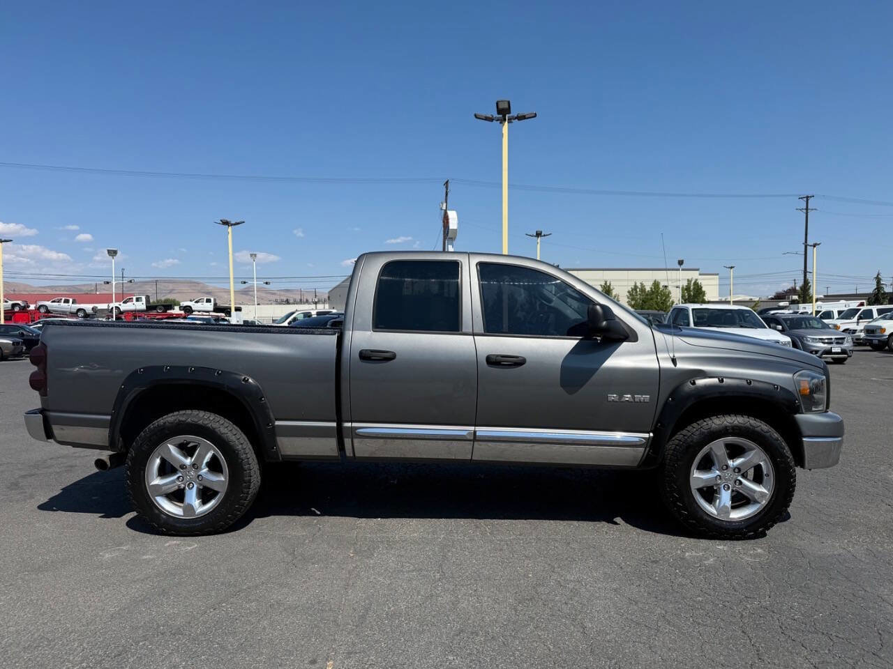 Used 2008 Dodge Ram 1500 Truck SLT w/ Trailer Tow Group image 4