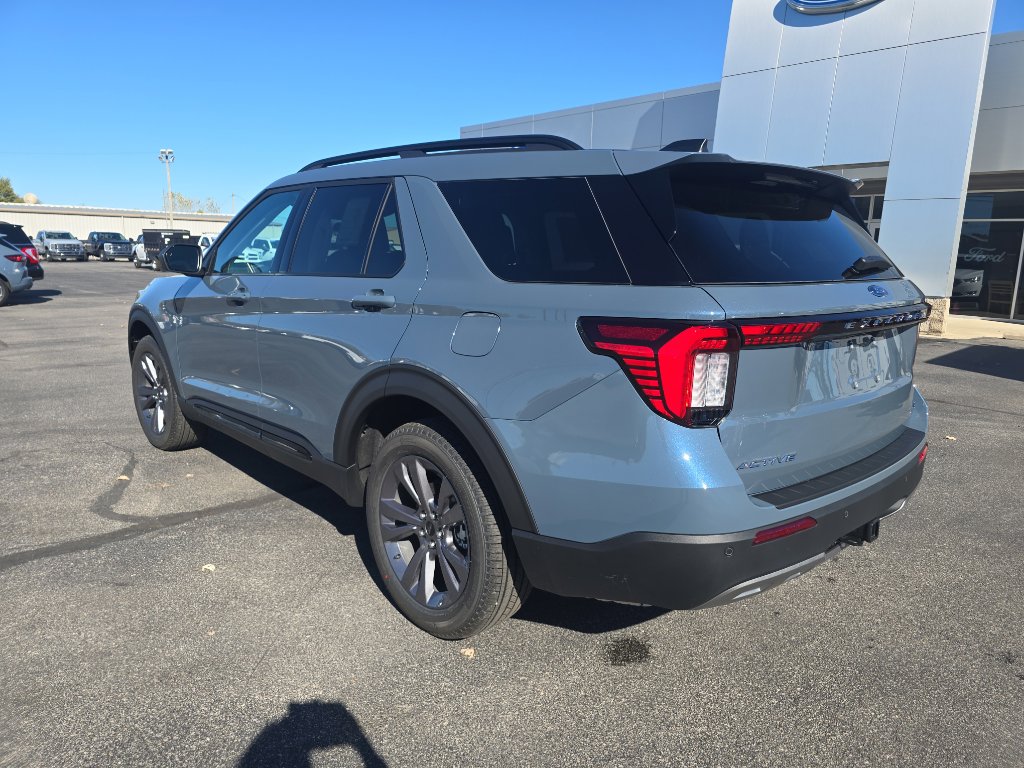 New 2026 Ford Explorer Active image 3