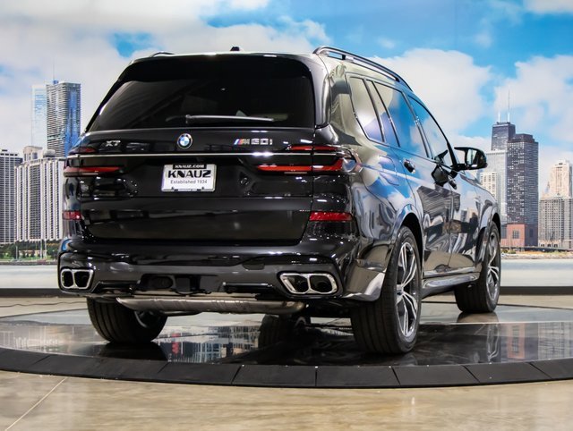 New 2026 BMW X7 M60i image 8