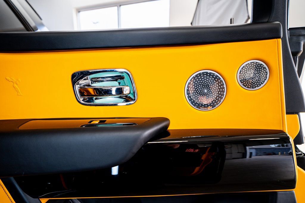 Used 2023 Rolls-Royce Cullinan image 64