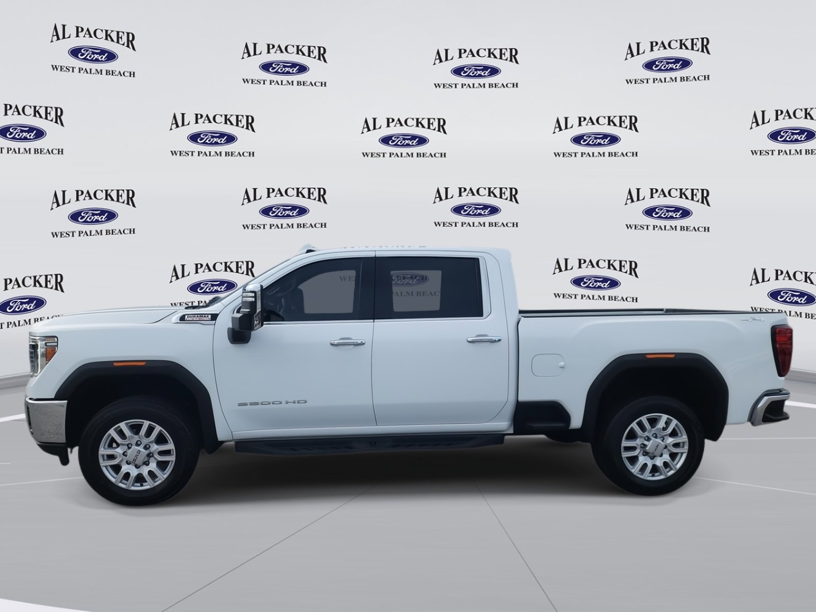Used 2023 GMC Sierra 2500 SLT w/ SLT Convenience Package image 2