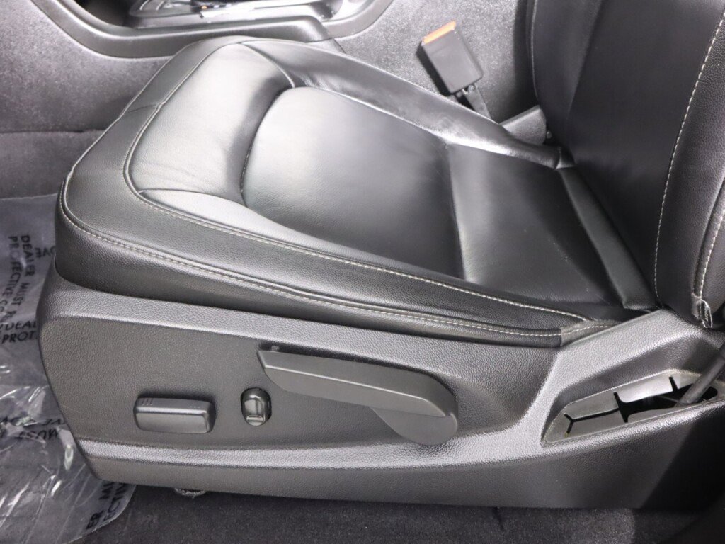 Used 2020 Chevrolet Colorado ZR2 image 28