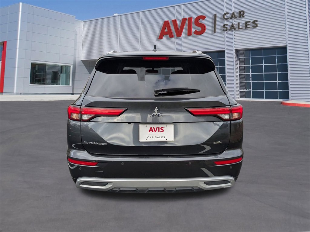 Used 2024 Mitsubishi Outlander SEL image 6