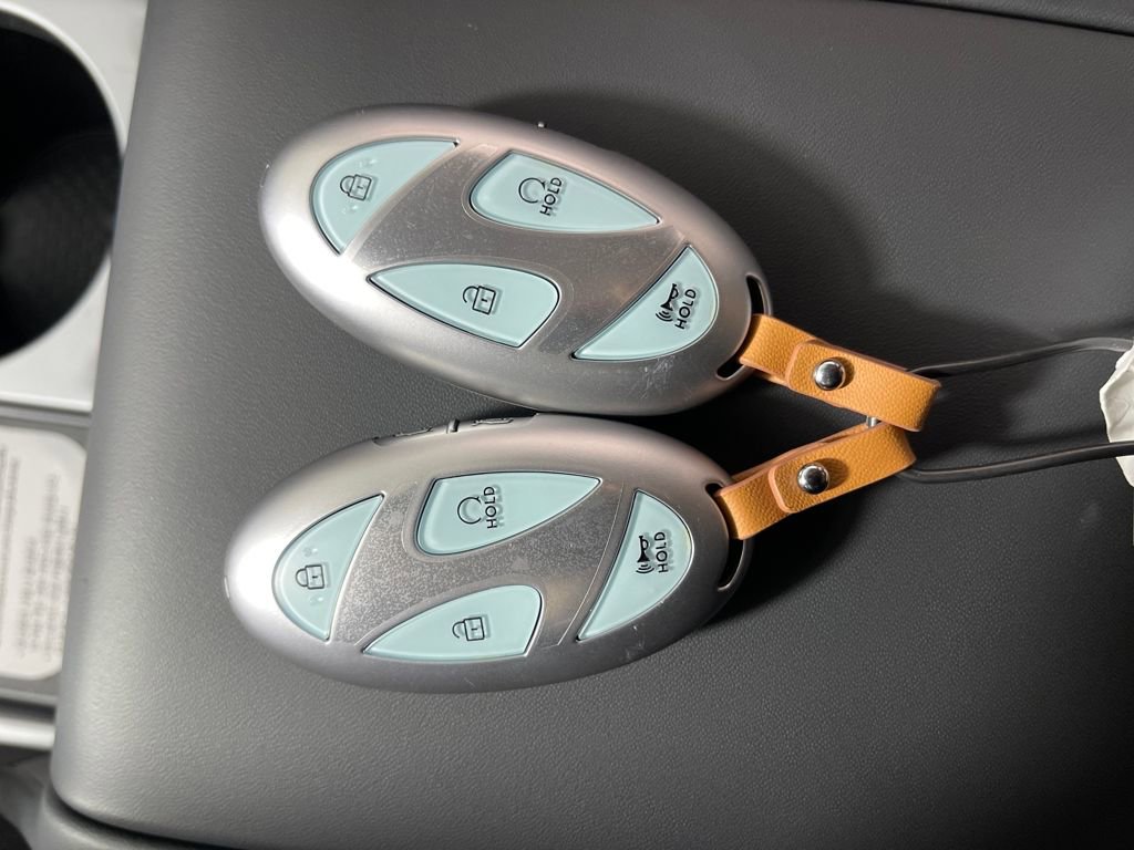 New 2026 Hyundai Ioniq 9 SE image 26