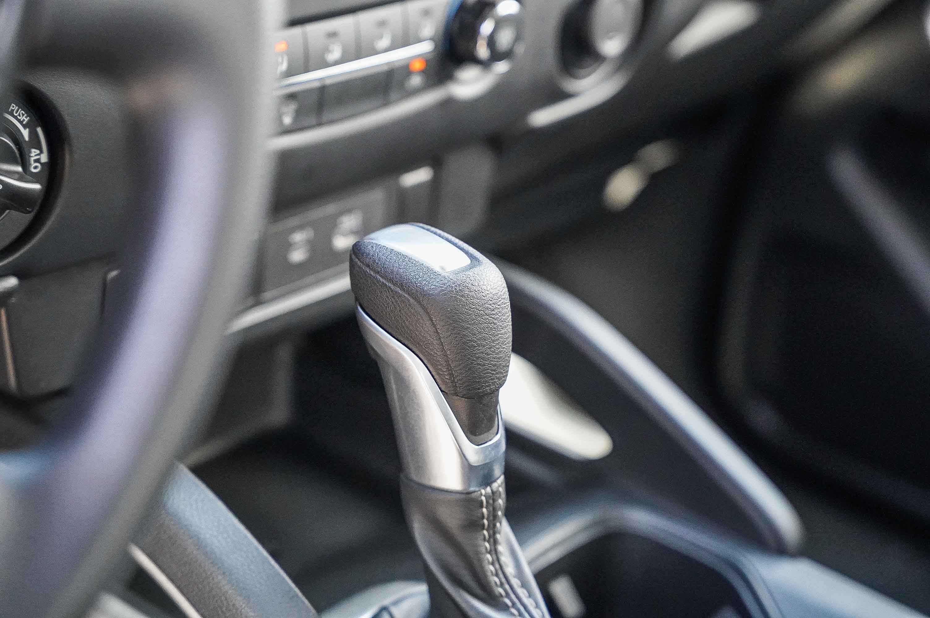 Used 2023 Nissan Frontier SV image 23