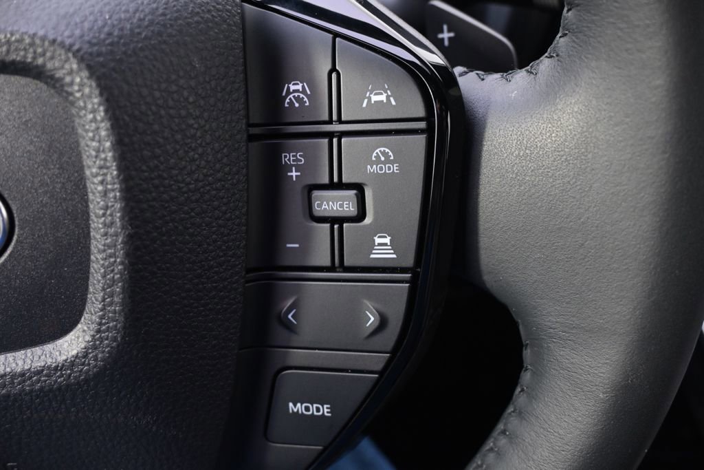 Used 2023 Subaru Solterra AWD image 32