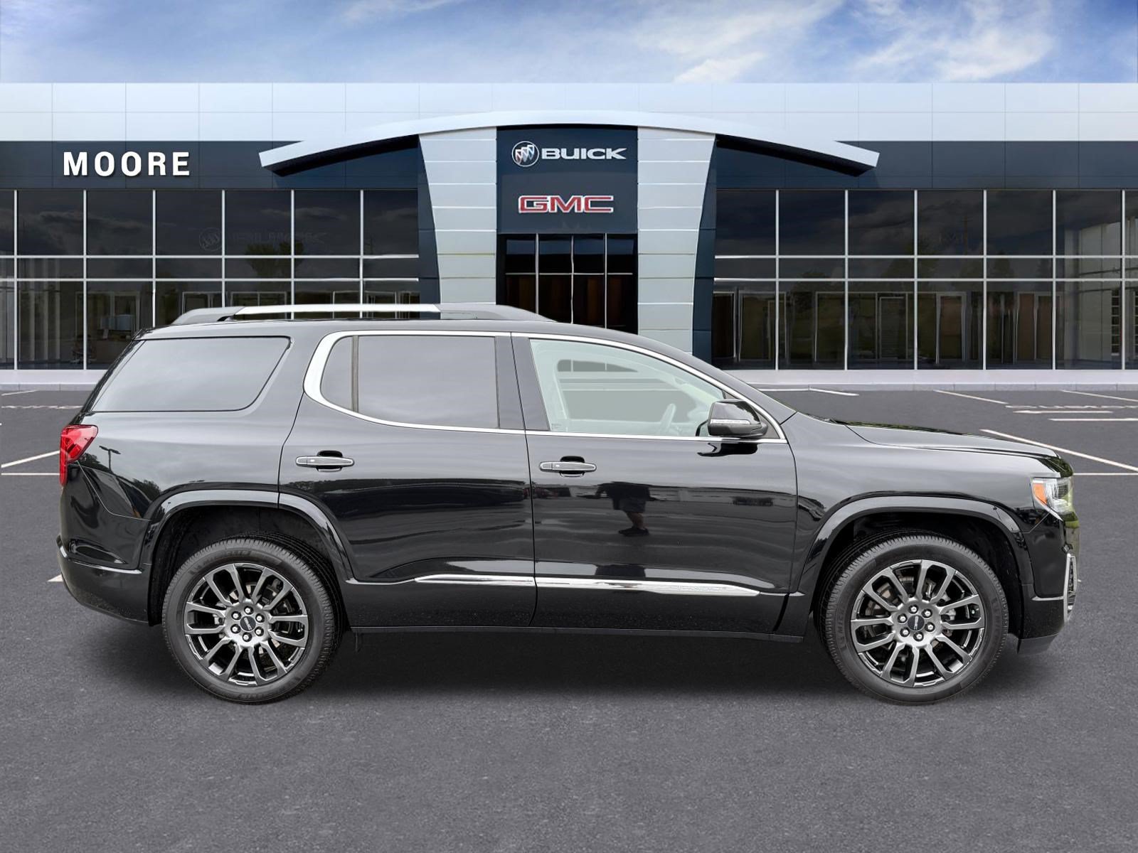 Used 2023 GMC Acadia Denali w/ Black Diamond Edition FWD image 2