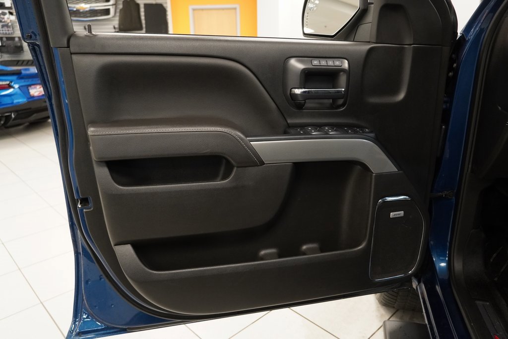 Used 2017 Chevrolet Silverado 1500 LTZ Z71 w/ LTZ Plus Package image 18