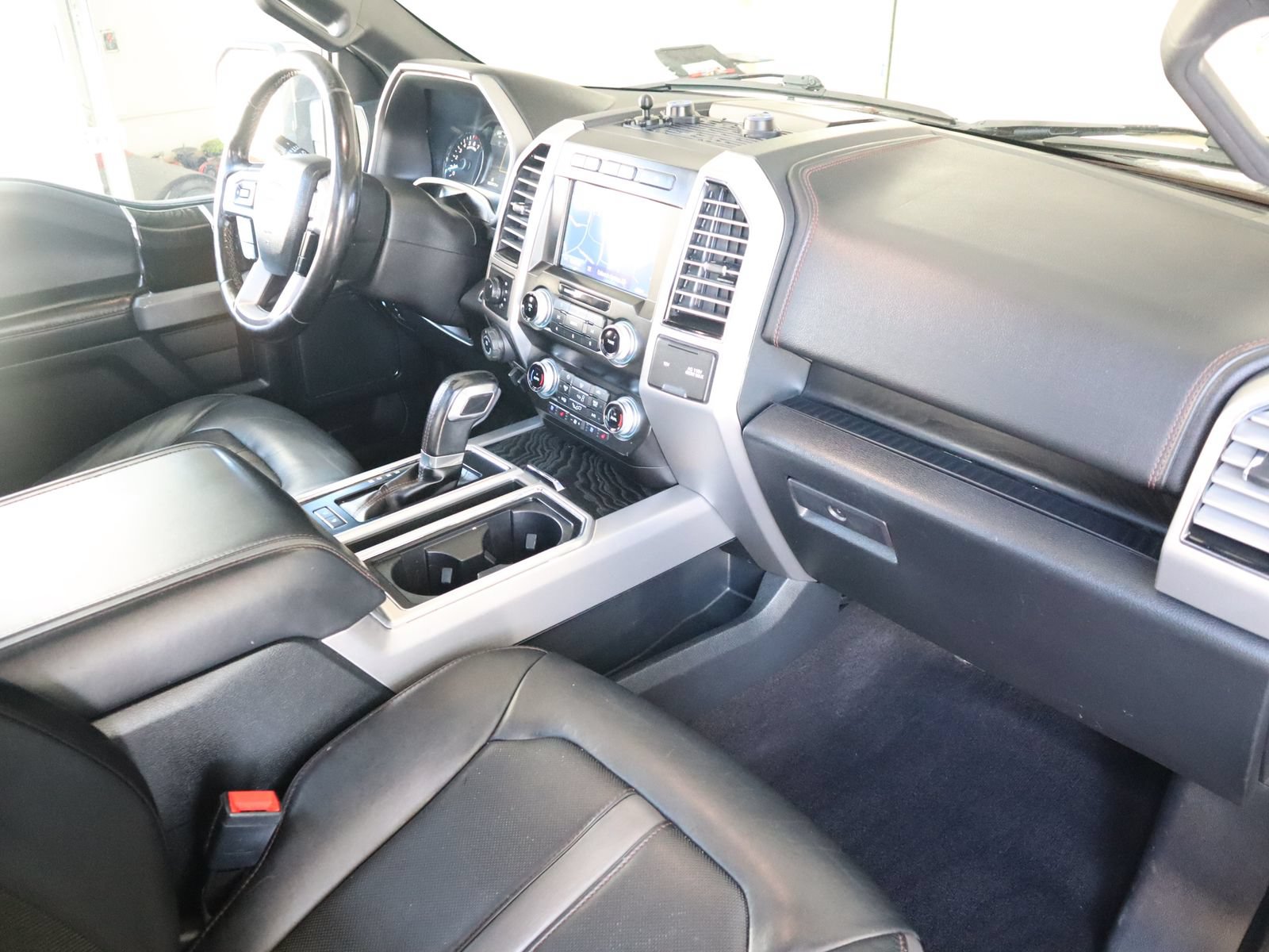 Used 2020 Ford F150 Platinum w/ Equipment Group 701A Luxury AWD/4WD image 53