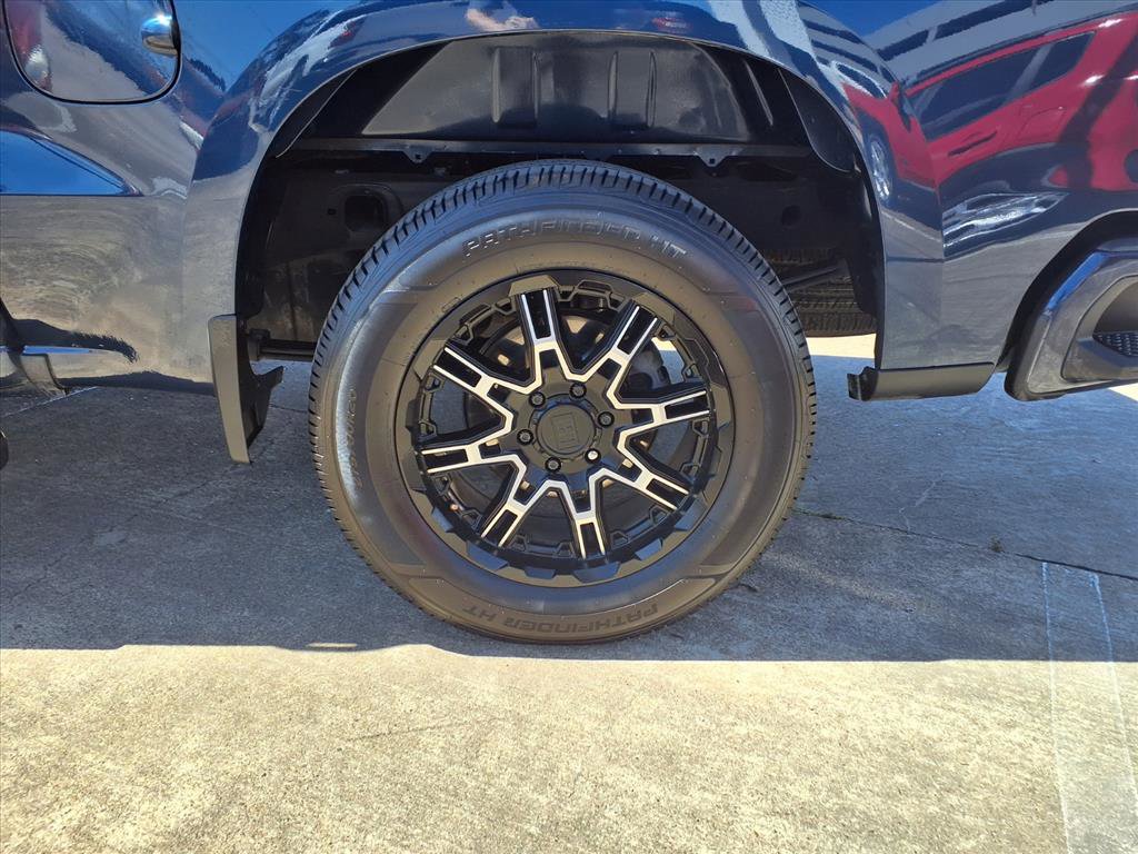 Used 2022 Chevrolet Silverado 1500 Custom image 12