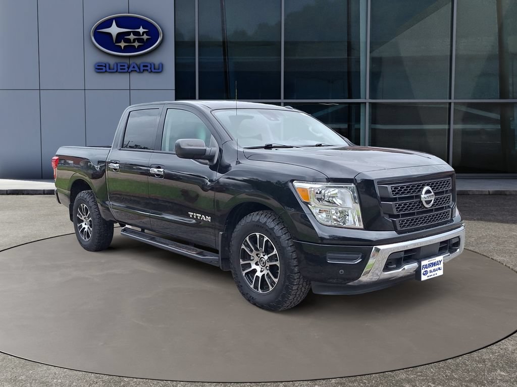 Used 2021 Nissan Titan SV w/ SV Convenience Package AWD/4WD image 4