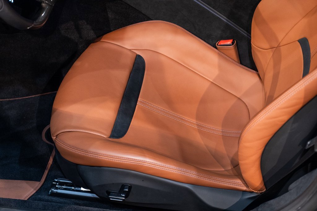 Certified 2022 Ferrari Roma image 23