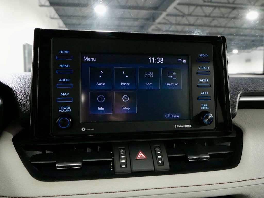 Used 2022 Toyota RAV4 XLE Premium image 19