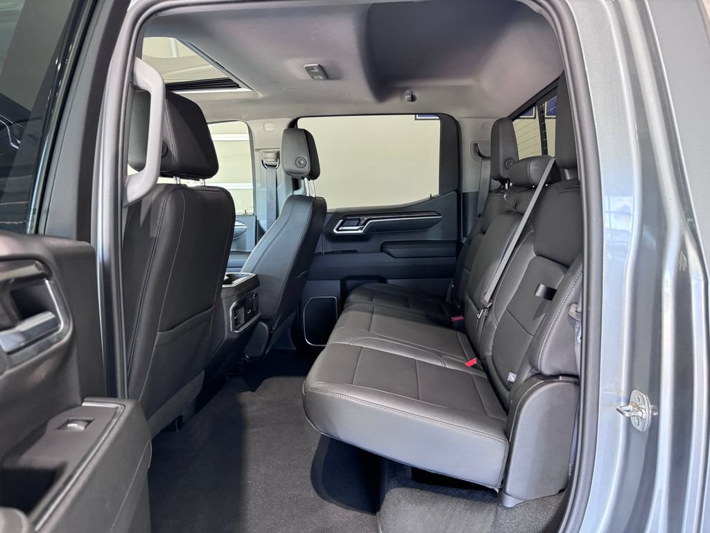 Certified 2025 Chevrolet Silverado 1500 LTZ w/ LTZ Premium Package AWD/4WD image 10