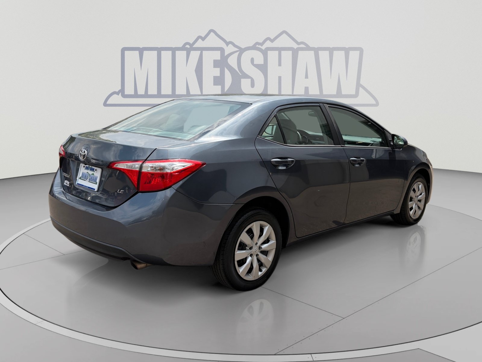 Used 2016 Toyota Corolla LE FWD image 5