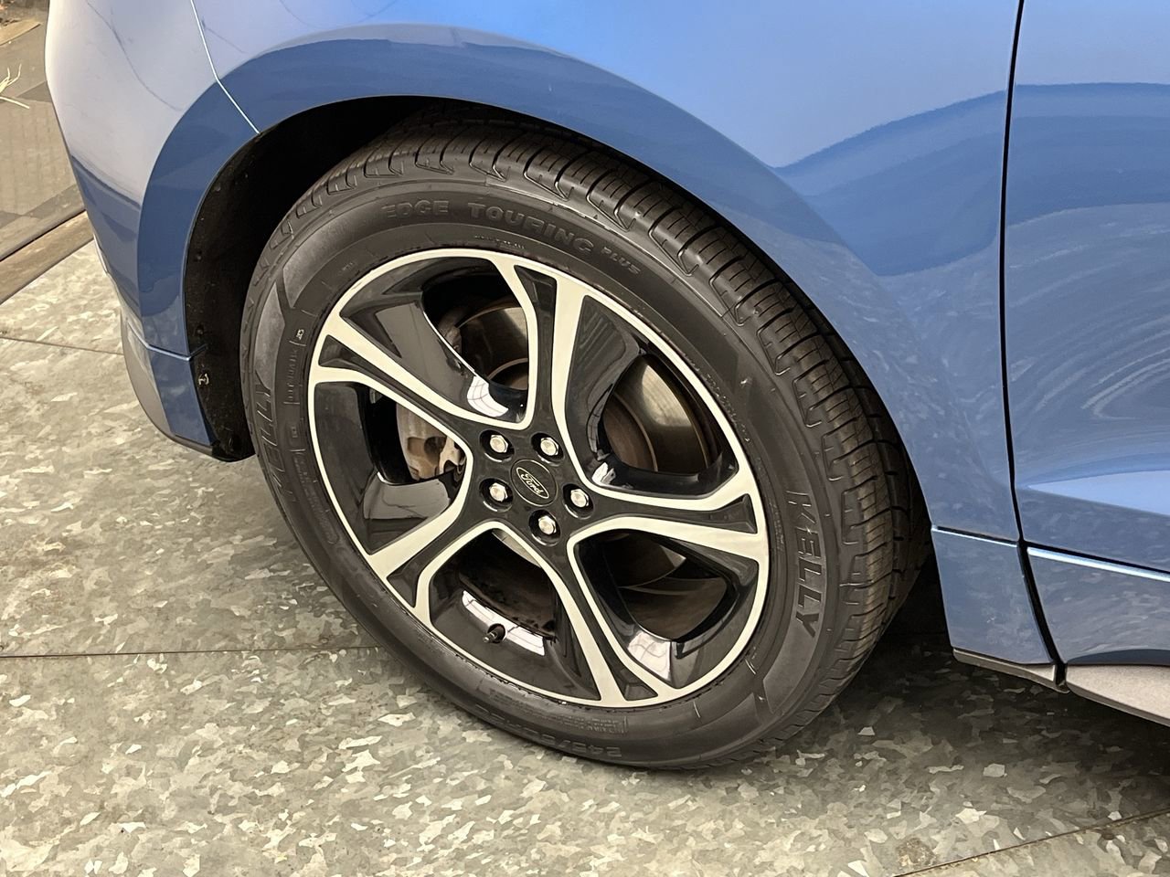 Used 2019 Ford Edge ST w/ Convenience Package AWD/4WD image 35