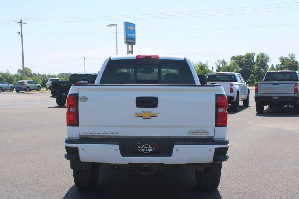 Used 2015 Chevrolet Silverado 2500 High Country w/ High Country Premium Package AWD/4WD image 8