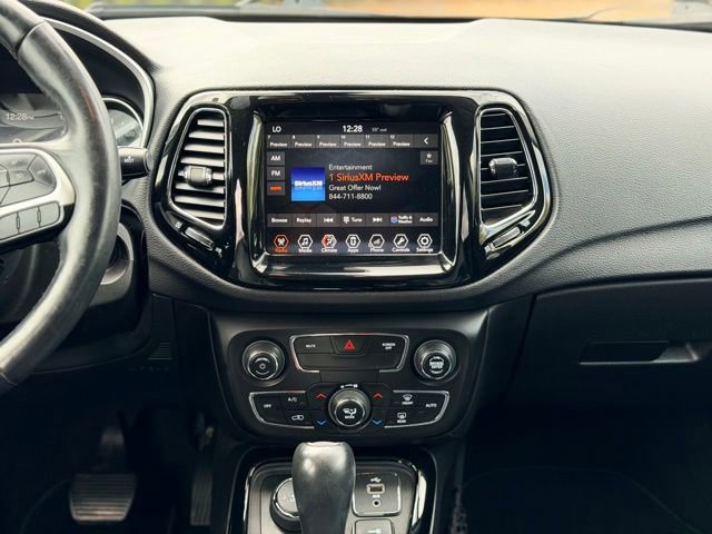 Used 2017 Jeep Compass Limited AWD/4WD image 22