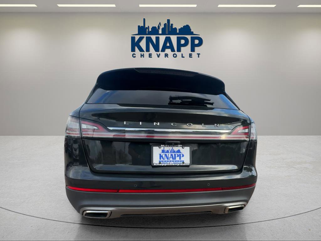 Used 2022 Lincoln Nautilus Reserve AWD/4WD image 4