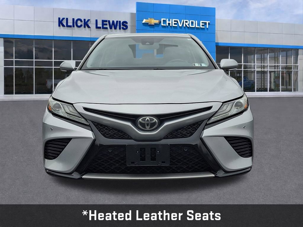 Used 2018 Toyota Camry XSE FWD video 2