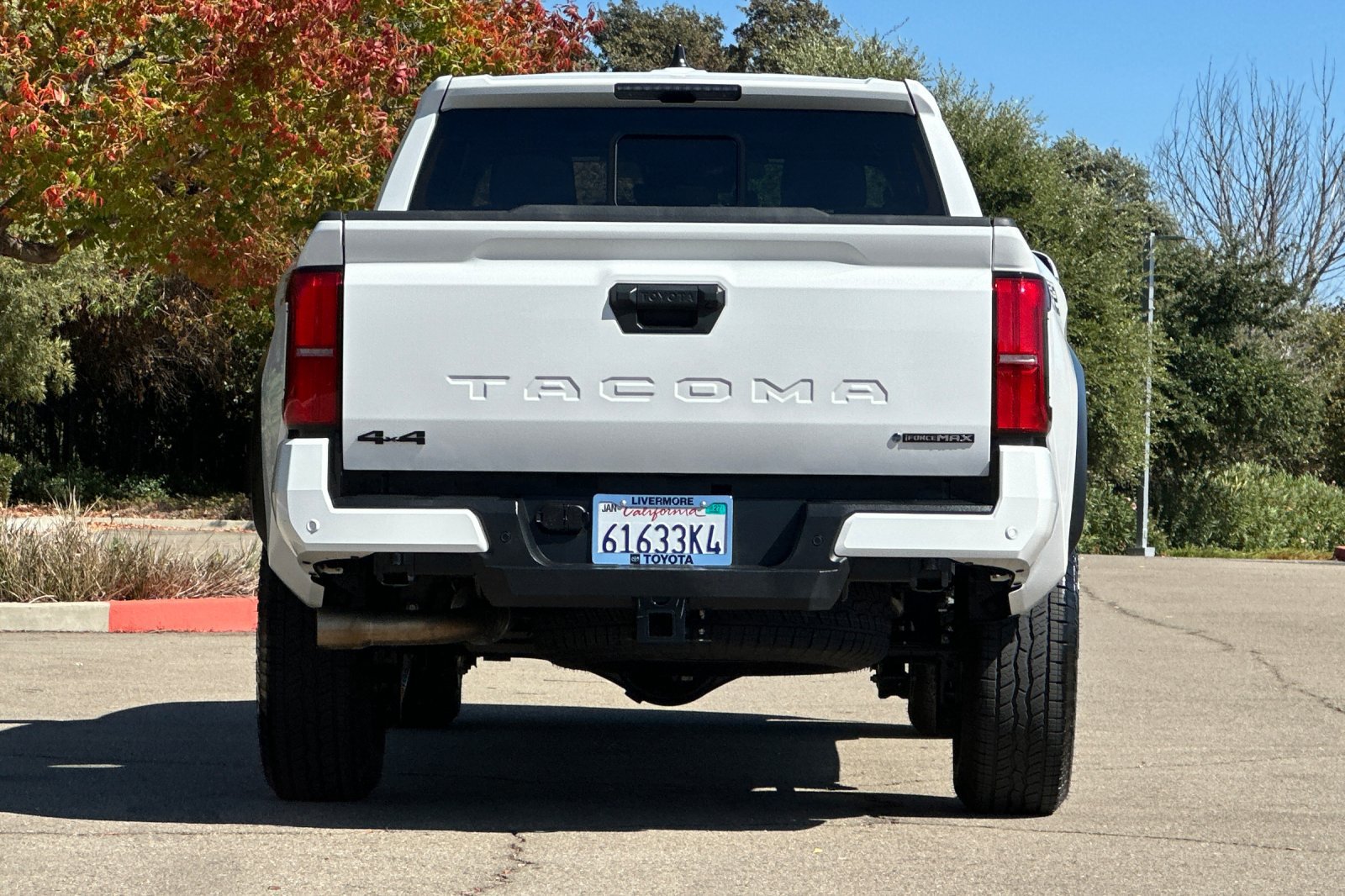 Certified 2026 Toyota Tacoma TRD Off-Road w/ TRD Off Road Upgrade Package AWD/4WD image 5