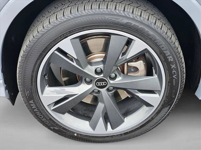 Used 2024 Audi Q4 e-tron Premium Plus AWD/4WD image 25