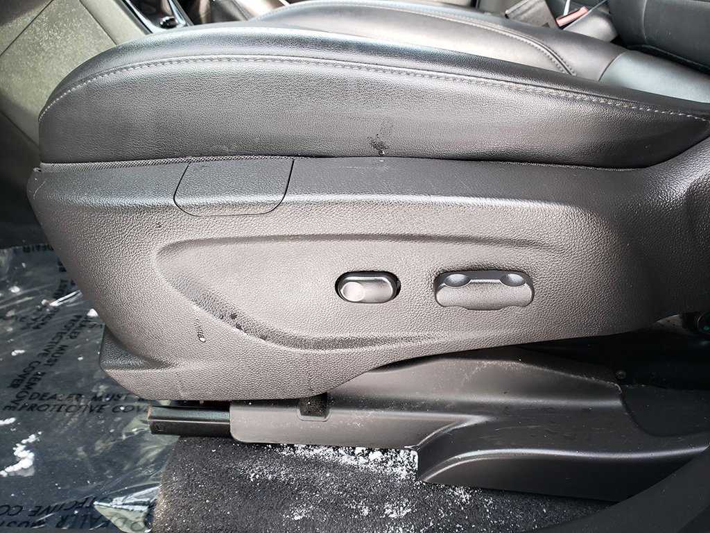 Used 2018 Buick Encore Sport Touring w/ Safety Package image 22