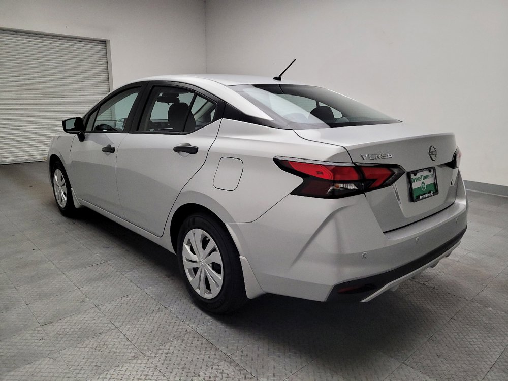 Used 2025 Nissan Versa S w/ Trunk Package FWD image 3