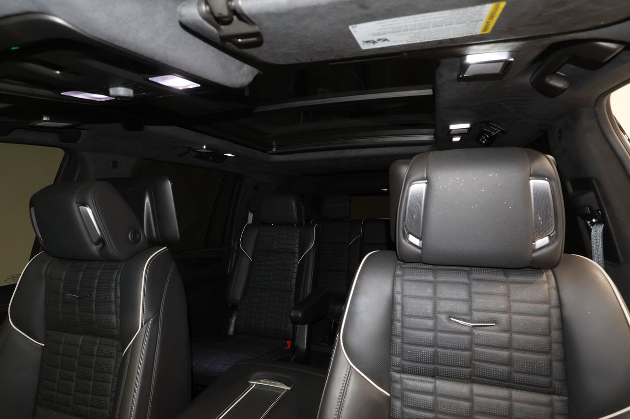Certified 2024 Cadillac Escalade ESV Sport Platinum w/ LPO, ONYX Package AWD/4WD image 20
