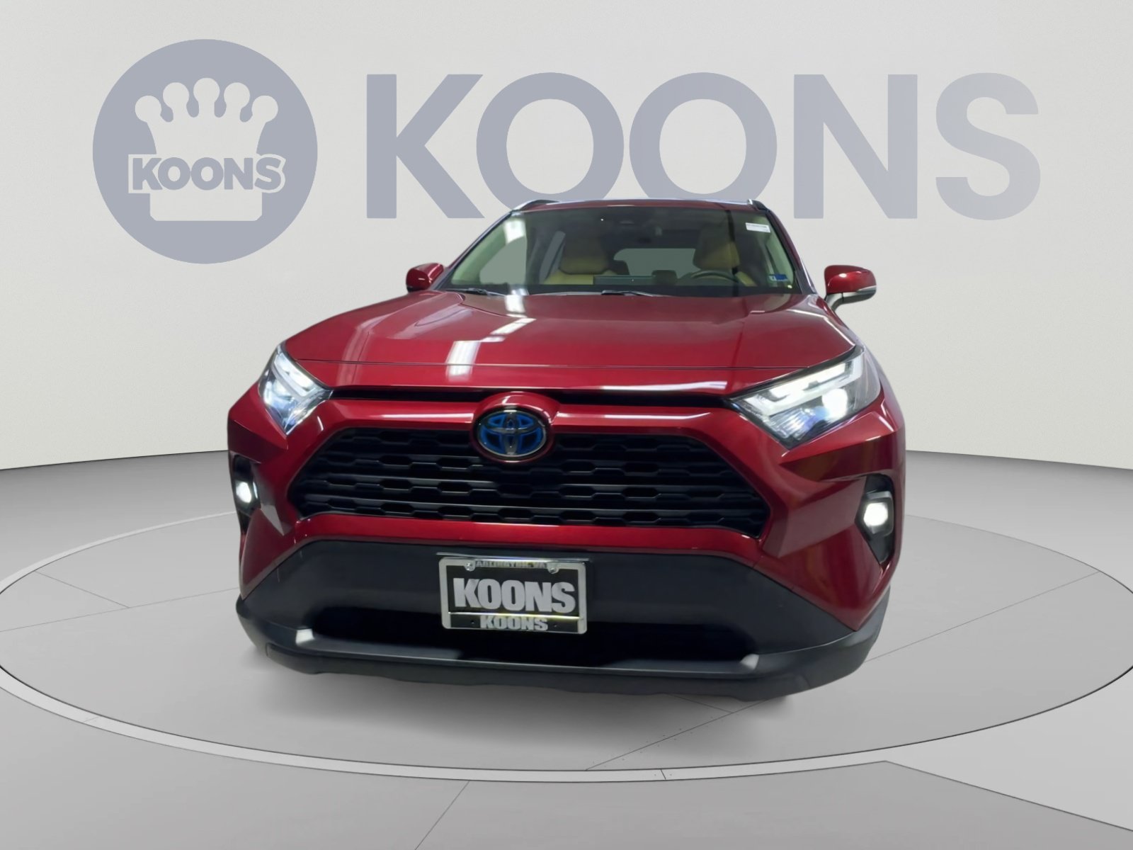 Used 2022 Toyota RAV4 XLE Premium AWD/4WD image 4