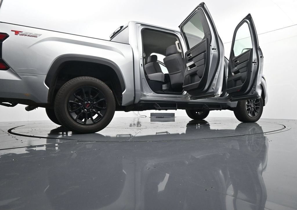 Used 2023 Toyota Tundra SR5 AWD/4WD image 35
