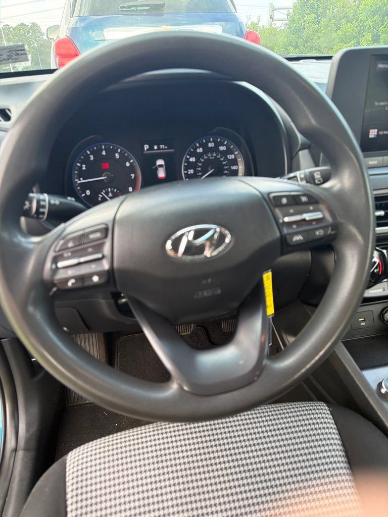 Used 2023 Hyundai Kona SE FWD image 15