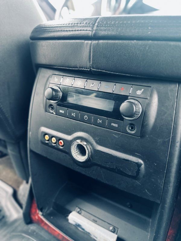 Used 2013 Cadillac Escalade ESV Luxury image 12