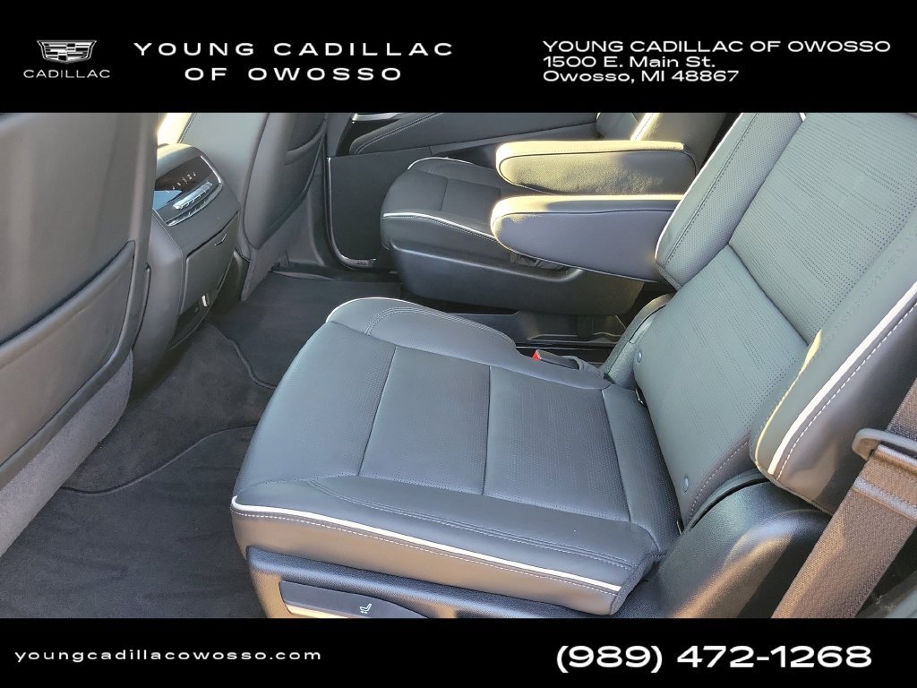 Used 2025 Cadillac Escalade Sport w/ Touring Package AWD/4WD image 33