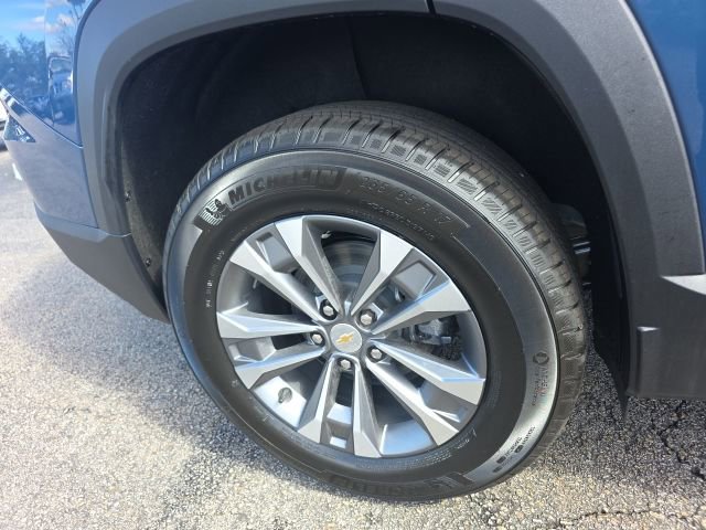 New 2026 Chevrolet Equinox LT w/ Convenience Package II image 10