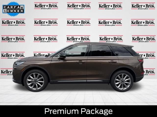 Used 2022 Lincoln Corsair AWD w/ Premium Package image 4
