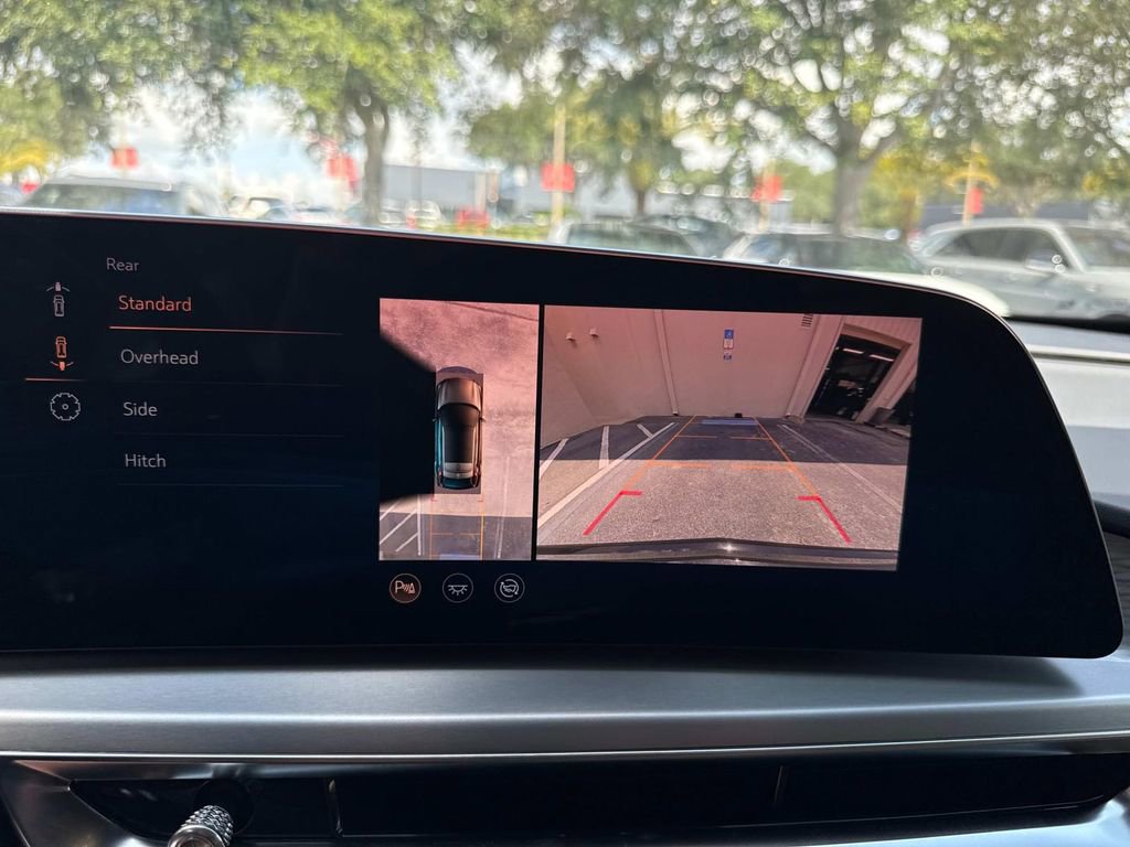 New 2025 Cadillac Lyriq Sport w/ Nappa Leather Package image 24