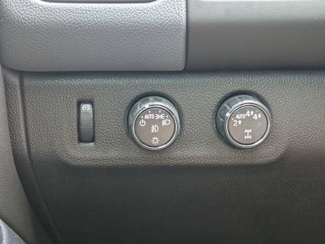 Used 2018 Chevrolet Colorado Z71 AWD/4WD image 14