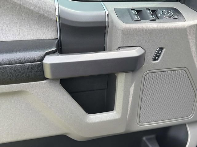 Used 2019 Ford F150 XLT w/ Equipment Group 302A Luxury AWD/4WD image 17