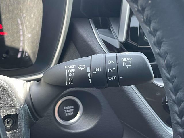 Used 2023 Toyota Corolla Cross XLE FWD image 23