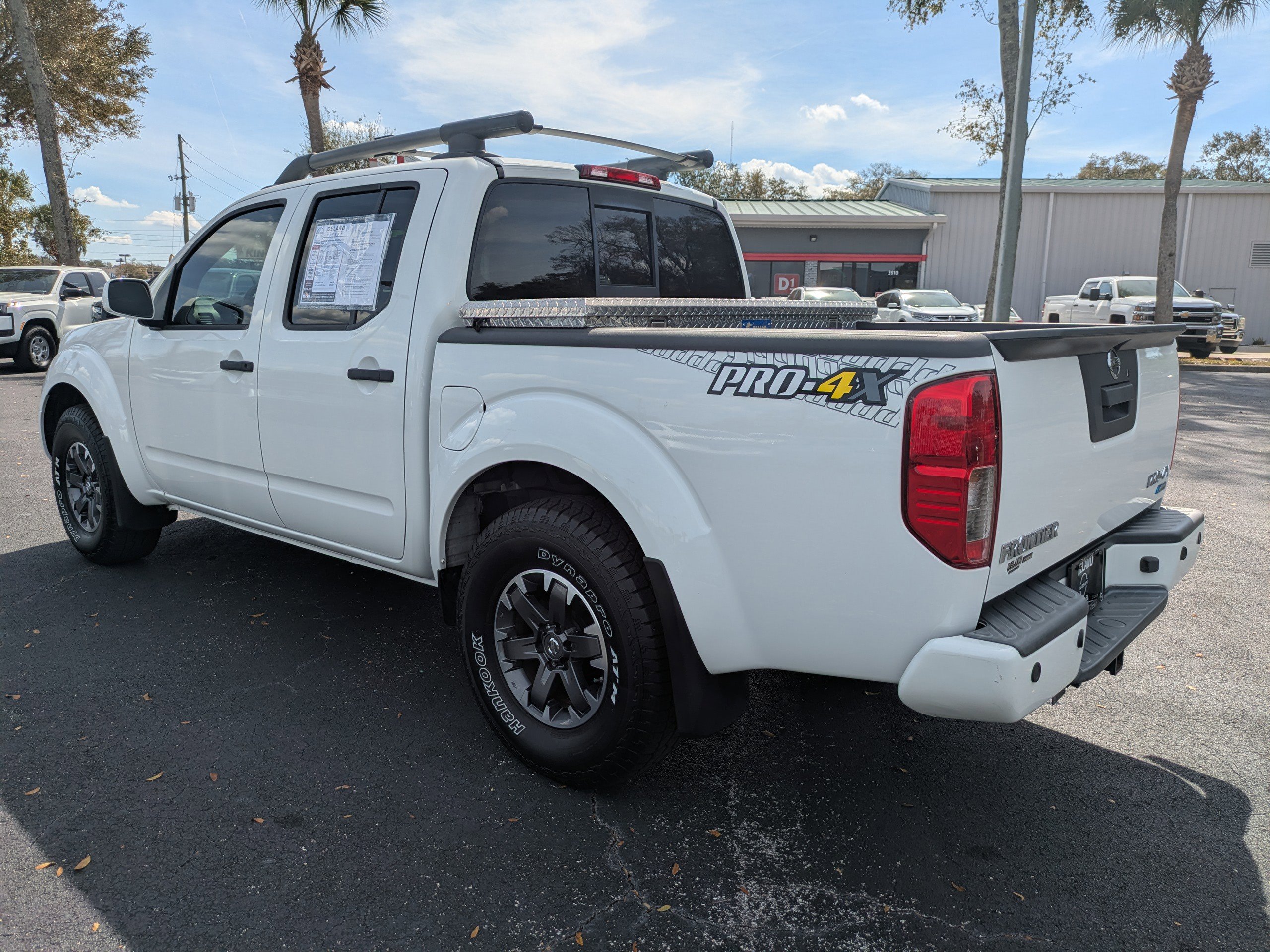 Used 2019 Nissan Frontier PRO-4X w/ Pro-4x Luxury Package image 6