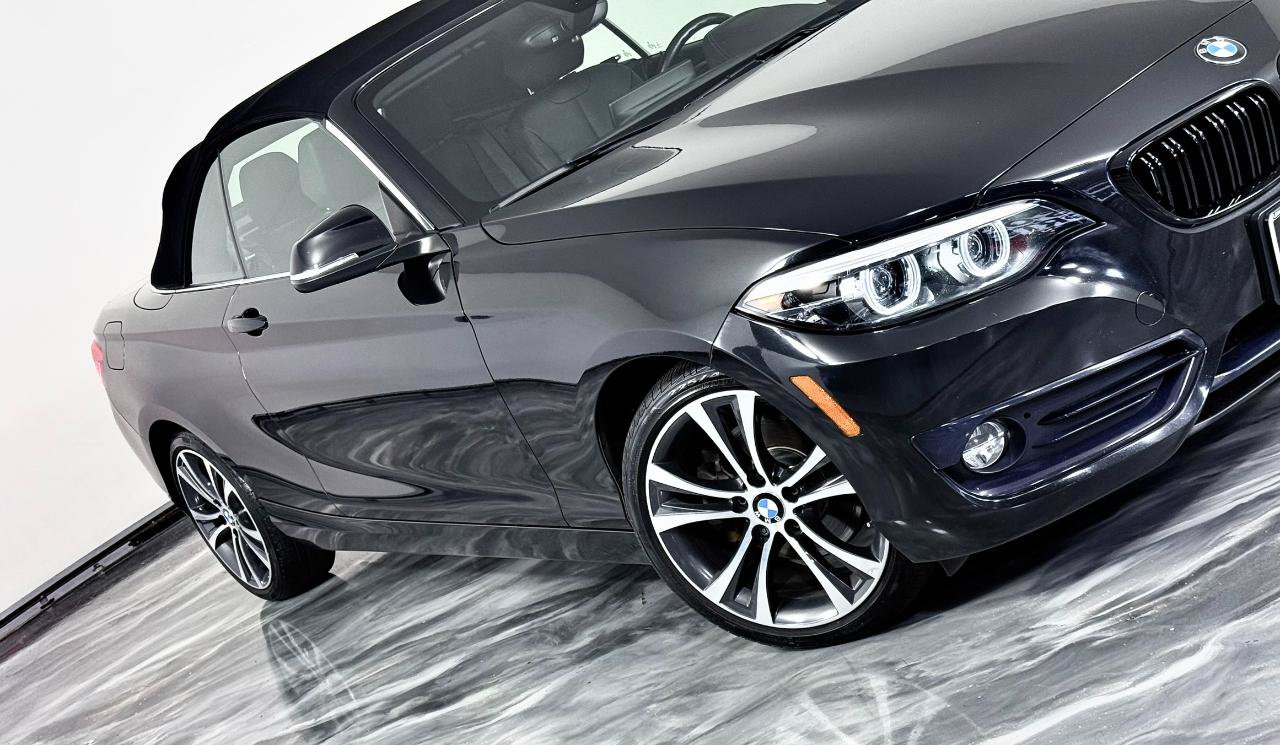 Used 2018 BMW 230i xDrive Convertible w/ Premium Package AWD/4WD image 21