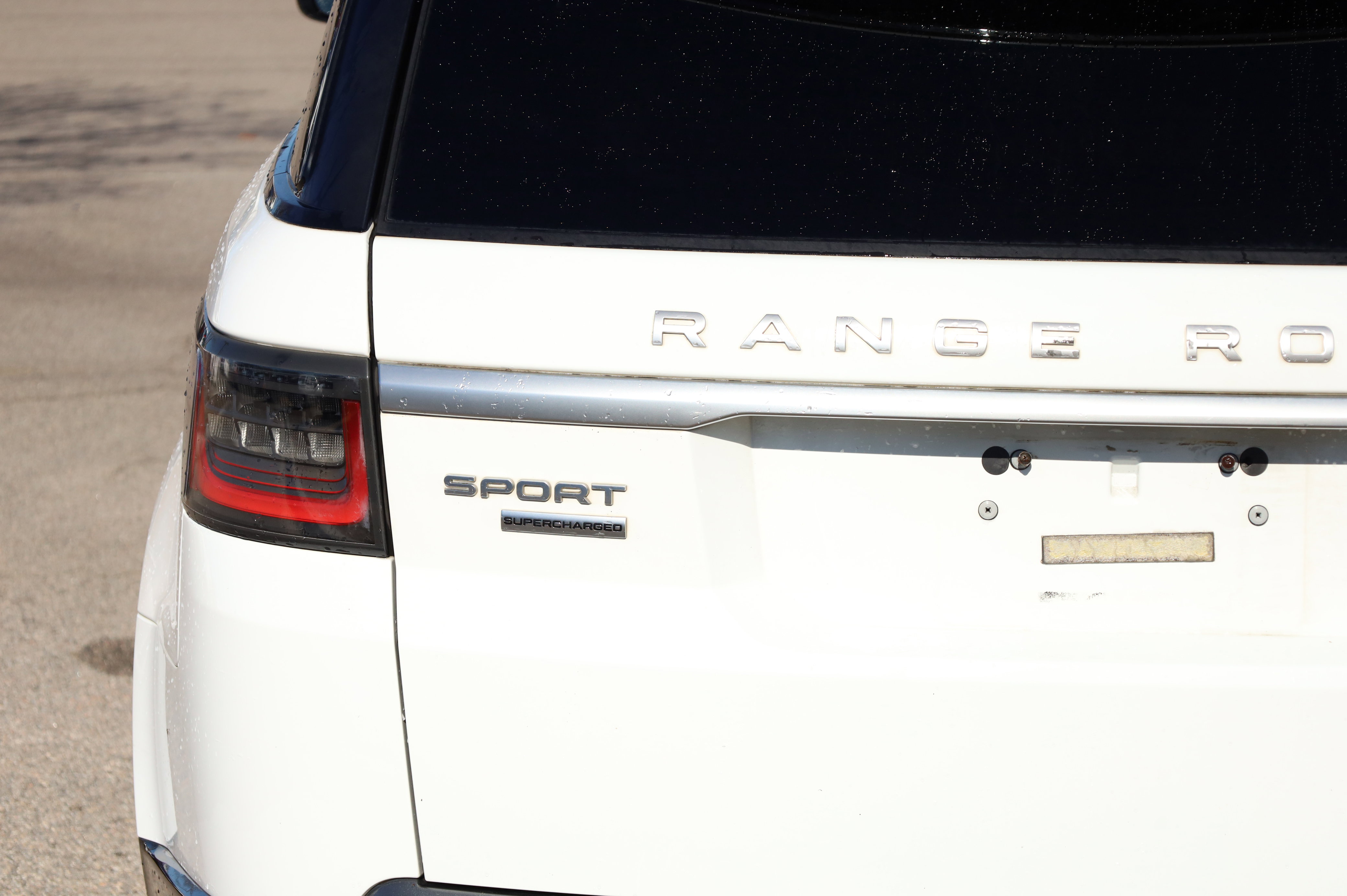 Used 2018 Land Rover Range Rover Sport Supercharged image 21