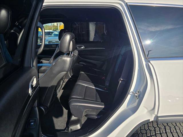 Used 2022 Jeep Grand Cherokee Limited image 18