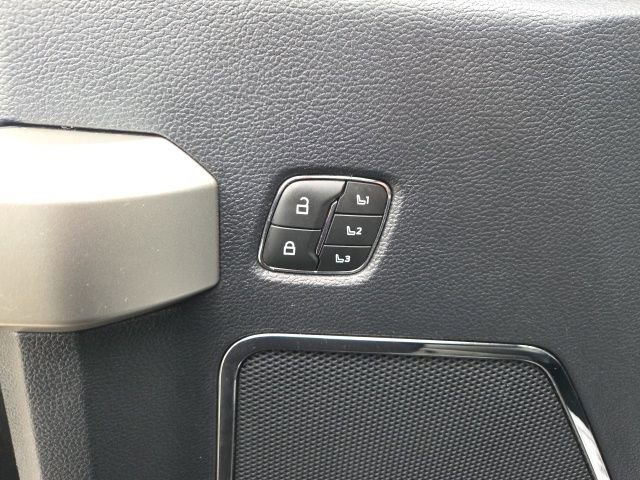 Certified 2022 Ford F250 Lariat w/ Chrome Package image 23