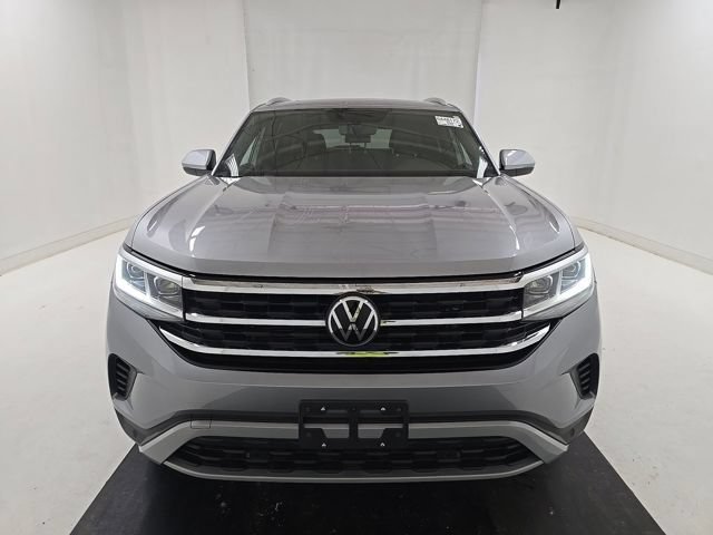 Used 2022 Volkswagen Atlas Cross Sport SE AWD/4WD image 3