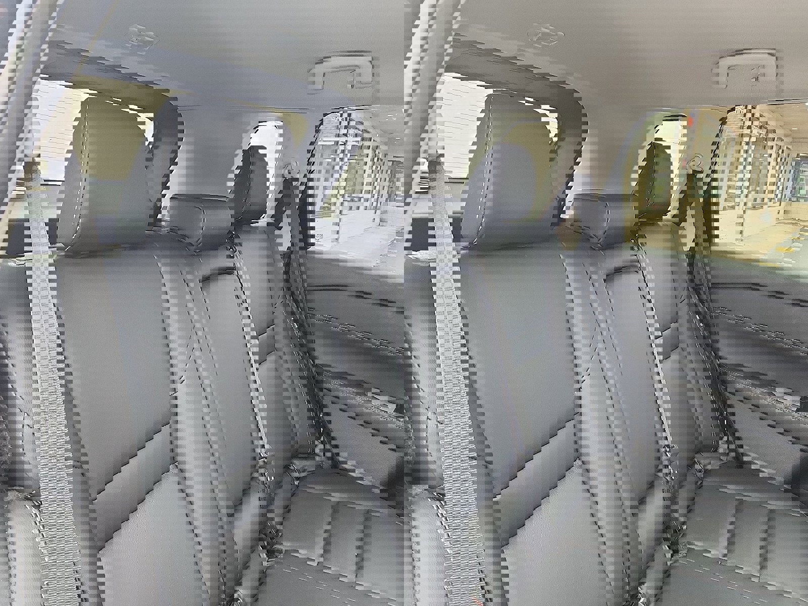 Used 2024 Nissan Rogue SL image 29