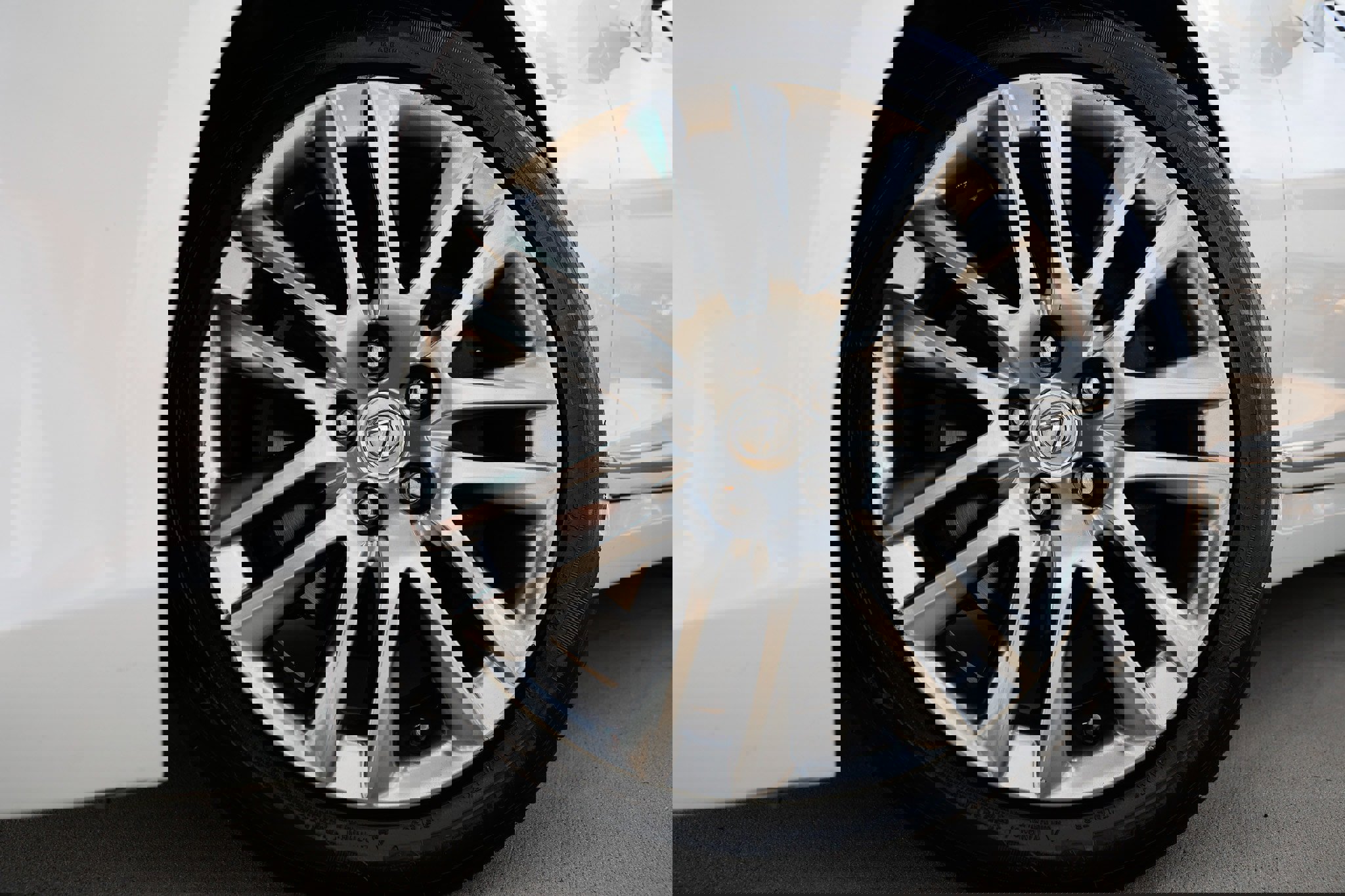 Used 2015 Lexus LS 460 image 49