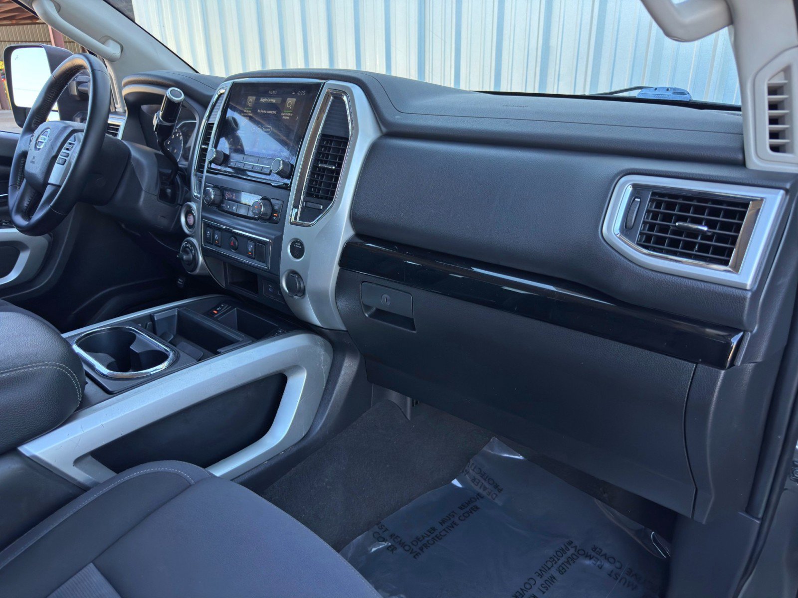 Used 2021 Nissan Titan SV w/ SV Convenience Package AWD/4WD image 12